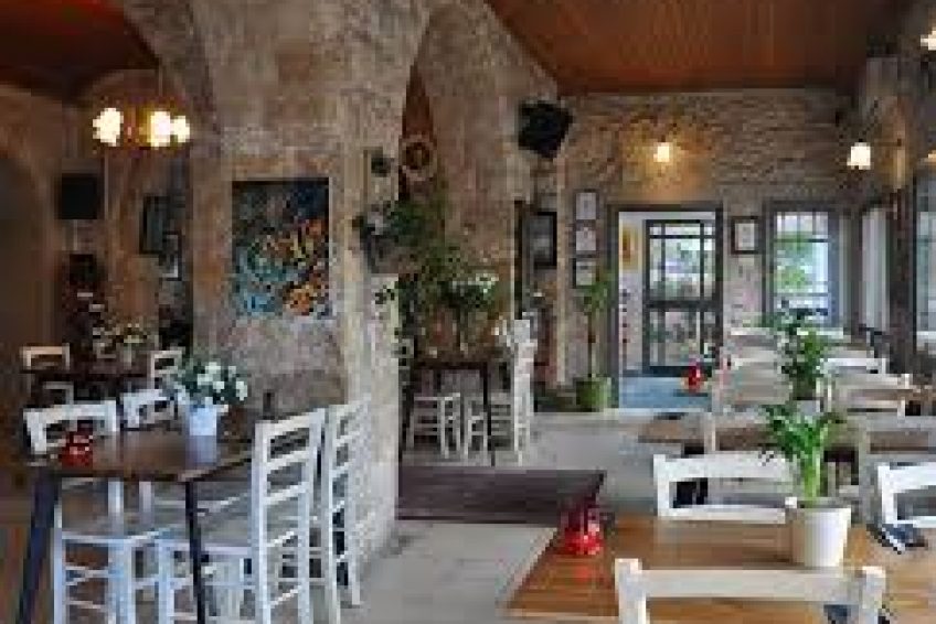 Haari 8 Restaurant sefad balabust 1