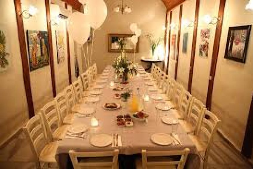 Haari 8 Restaurant sefad balabust 8