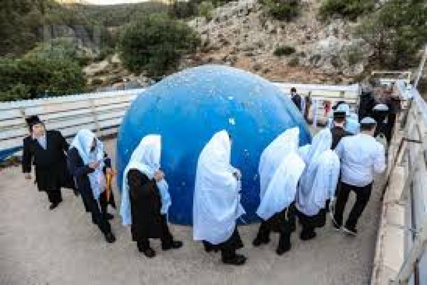Yonatan Ben Uziel Tomb grave balabust 4