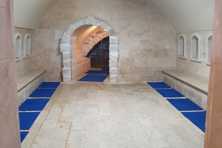 Ari Mikvah HaAri Safed Balabust 10 scaled