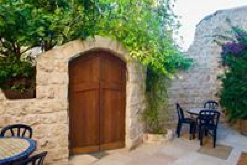 Artist Quarter Guesthouse B B safed balabust 4