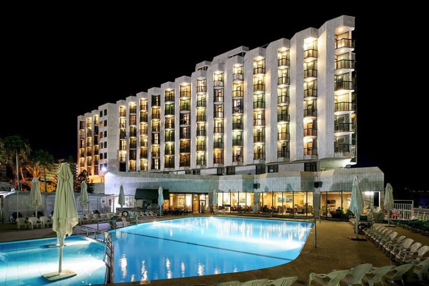 Caesar Premier Tiberias Balabust 8