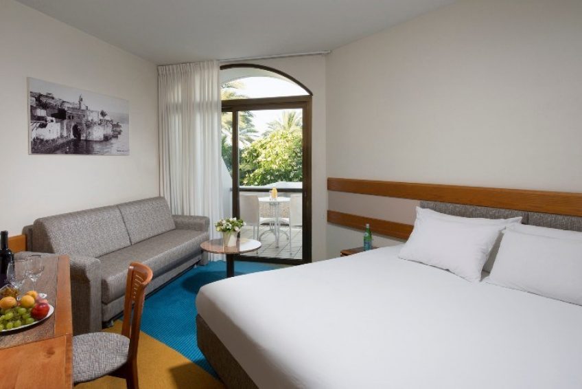Gai Beach Hotel Sea of Galilee Balabust 1