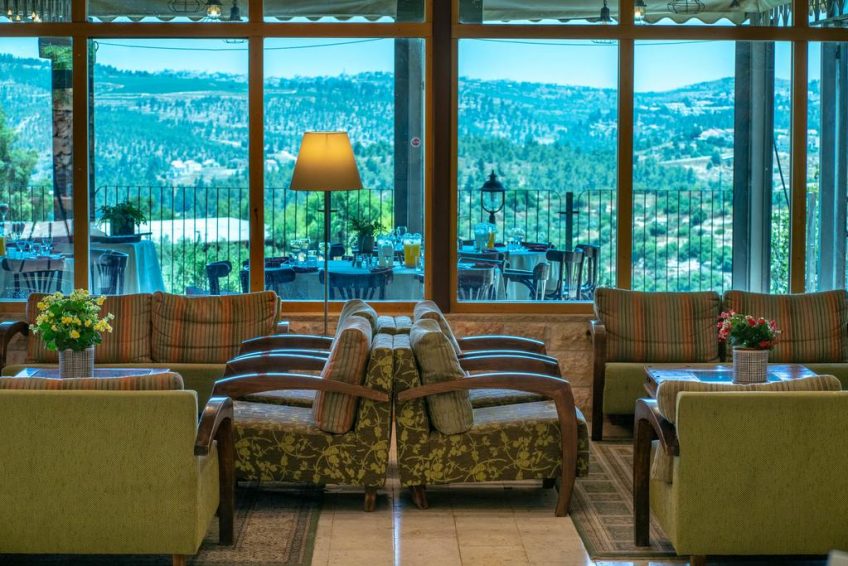 HOTEL ZUBA in Kibbutz TZUBA near Jerusalem Balabust 11