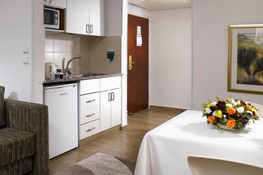 Lev Yerushalayim Hart OF JERUSALEM HOTEL Balabust 13