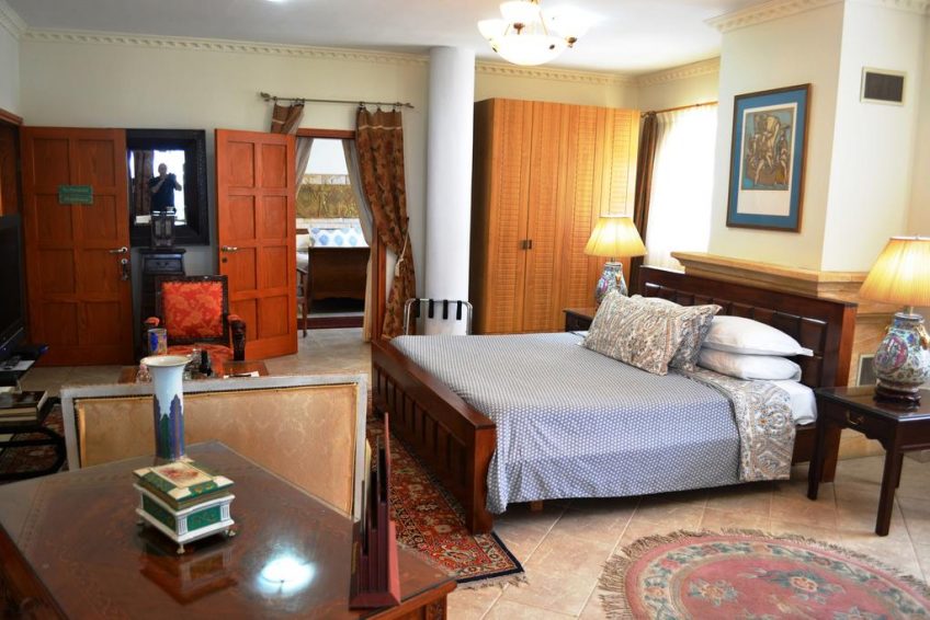 Luxurious Boutique Hotel safet balabust 9