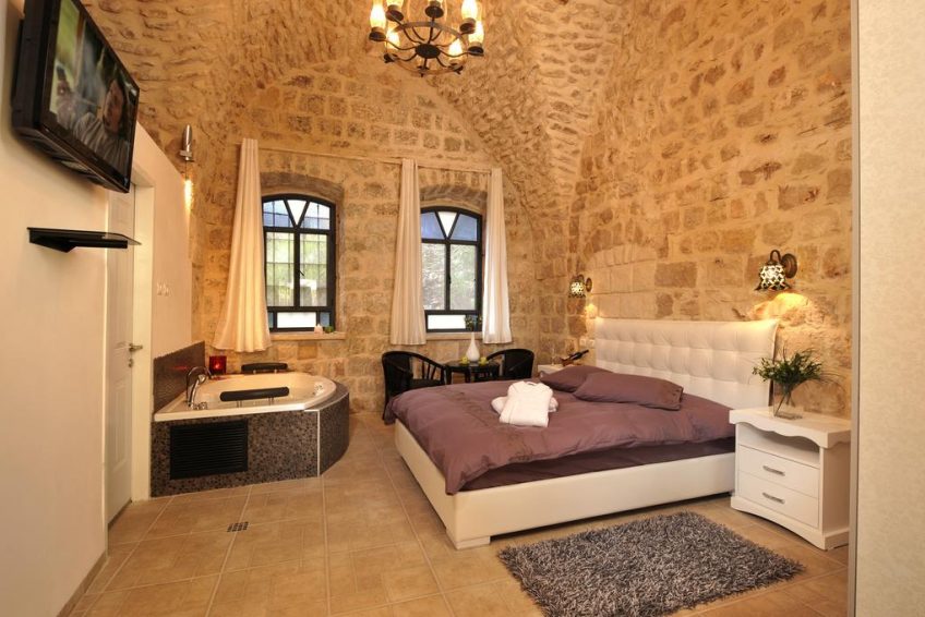 Mansion in the Old Heart safet balabust 8