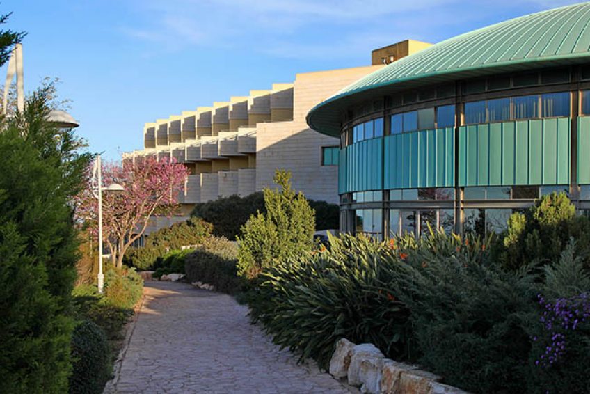 Nir Etzion Hotel Mount Carmel Balabust 1