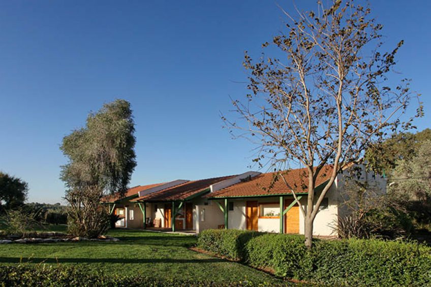 Nir Etzion Hotel Mount Carmel Balabust 17