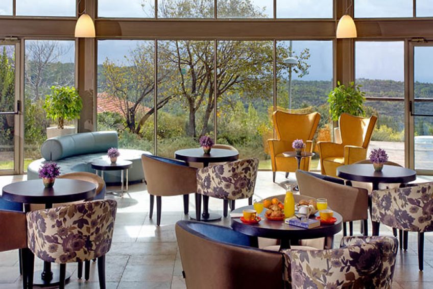 Nir Etzion Hotel Mount Carmel Balabust 4