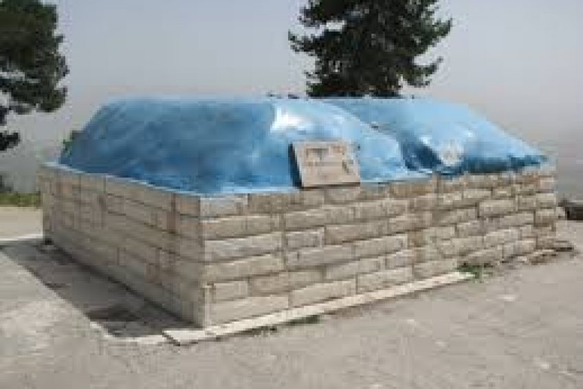 Samson Tomb Shimshon hagibor Balbust 1
