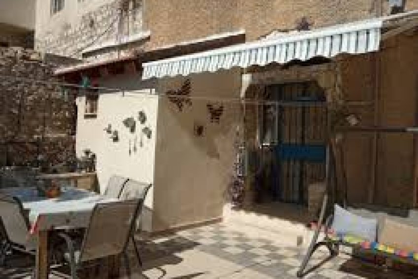 The Sofer House safed balabust 3