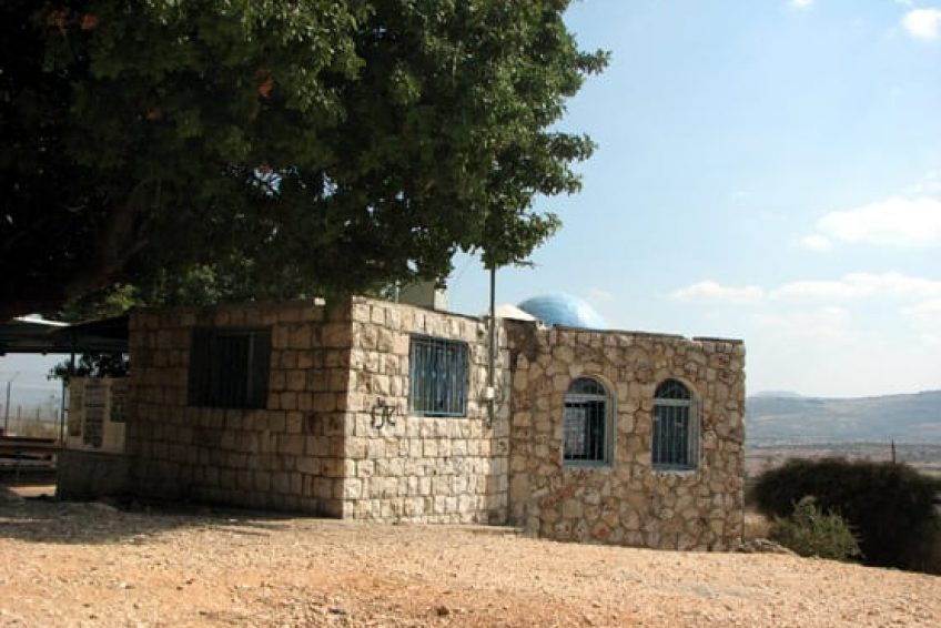 prophets Chavakuk’s Tomb