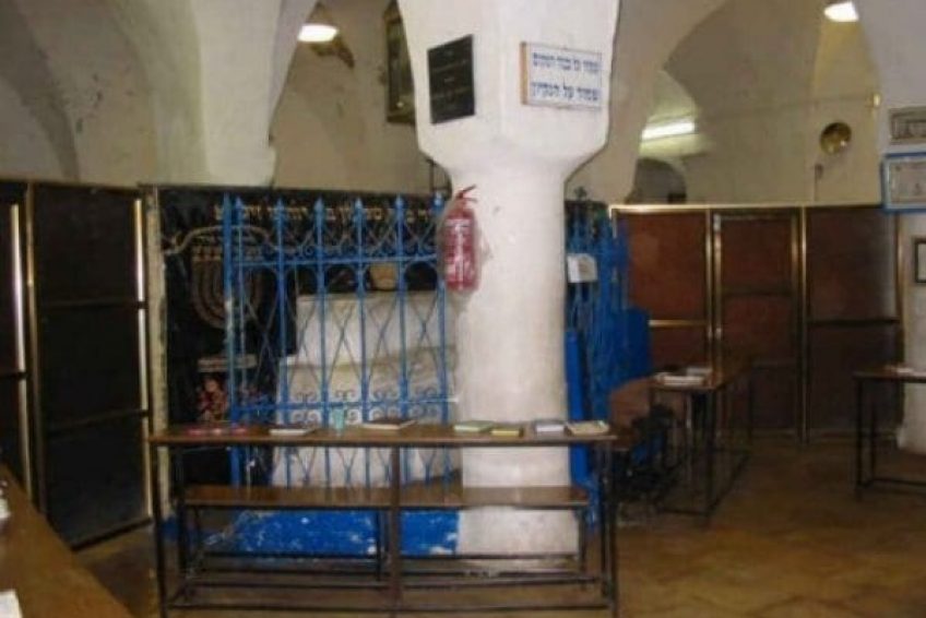 Rabbi Elazar ben Rabbi Shimon Tomb