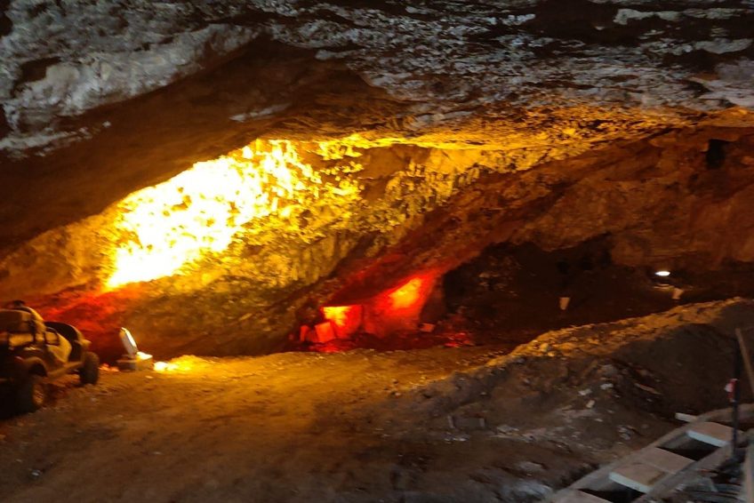 Zedekiah’s Cave